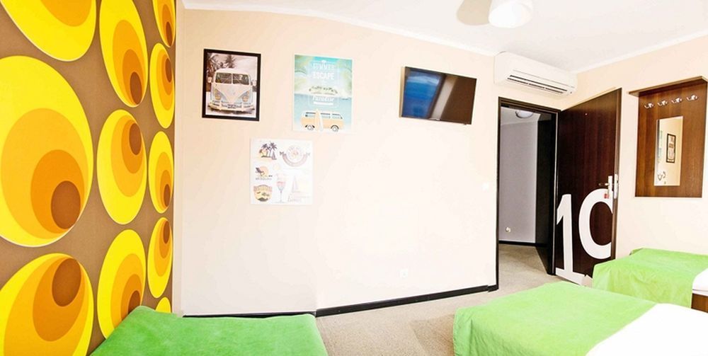 Glow Hostel Vratislav Exteriér fotografie